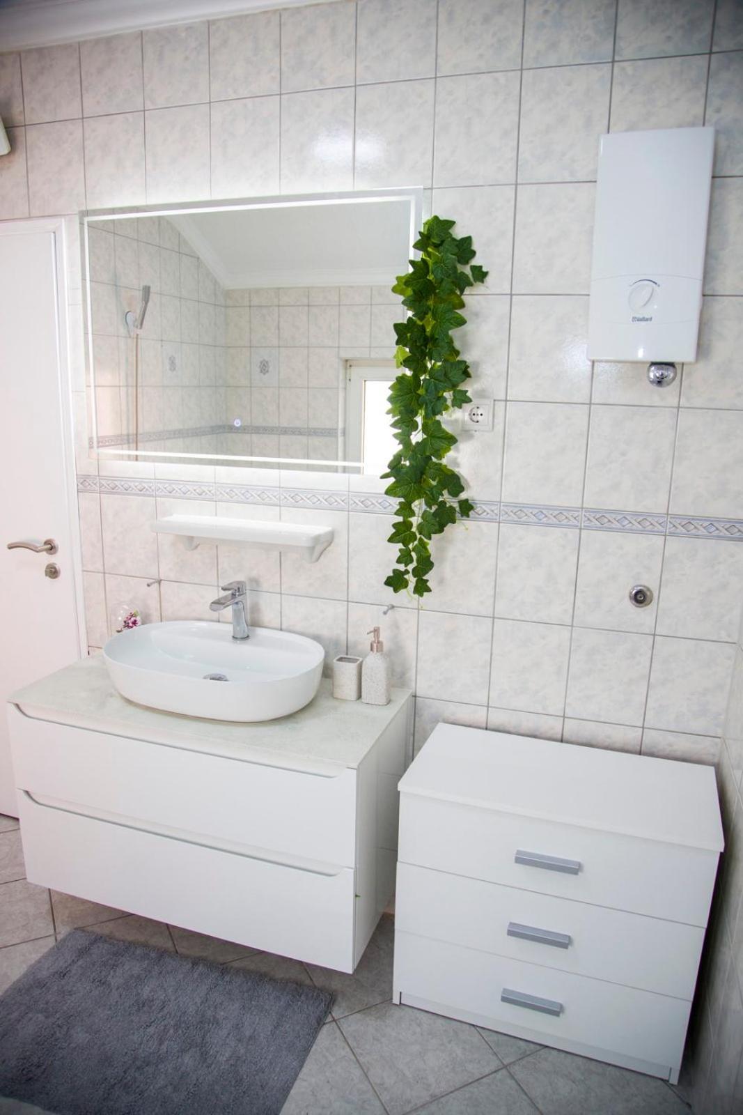 Apartman Puente Viejo โมสตาร์ ภายนอก รูปภาพ