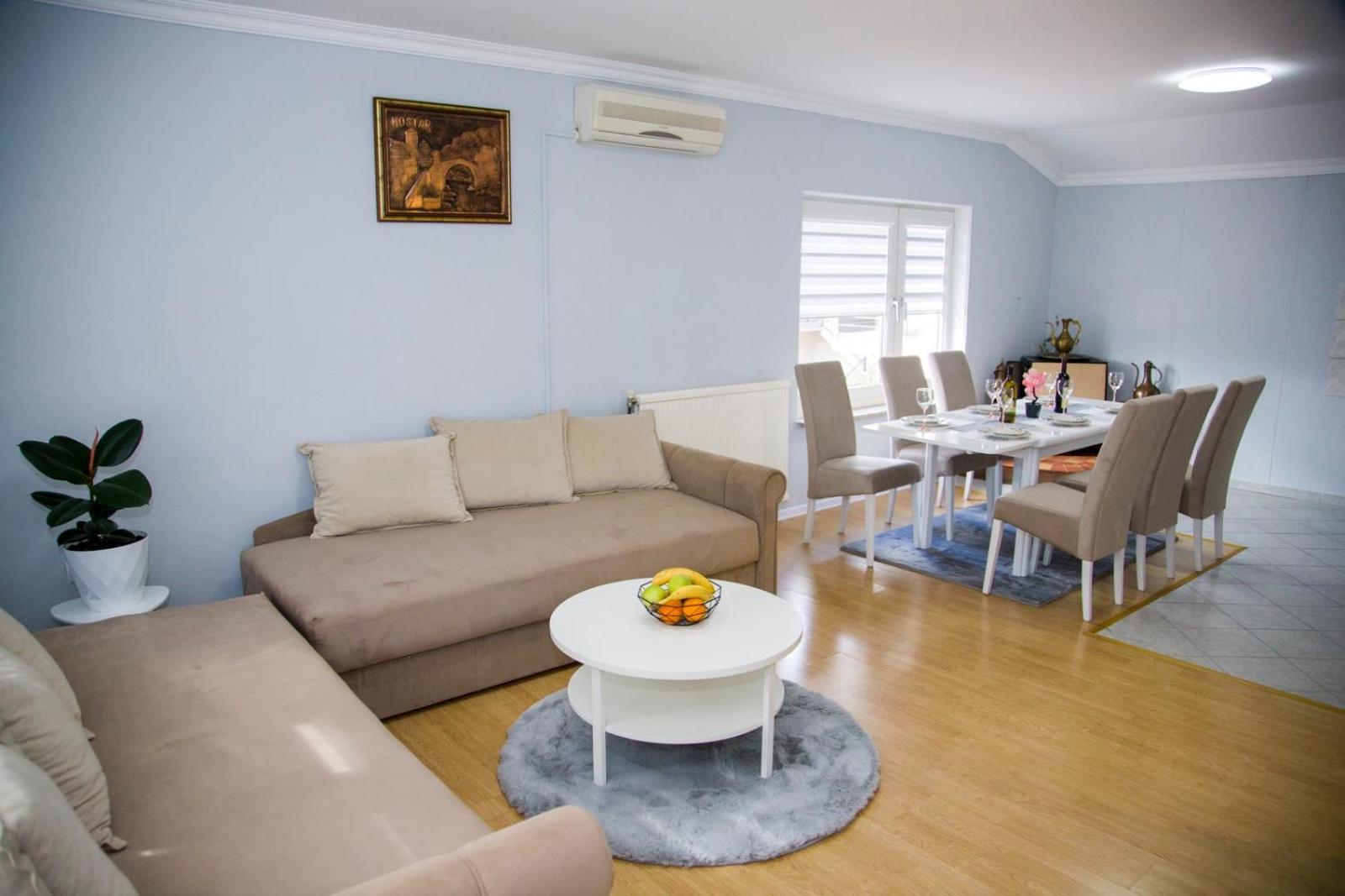 Apartman Puente Viejo โมสตาร์ ภายนอก รูปภาพ