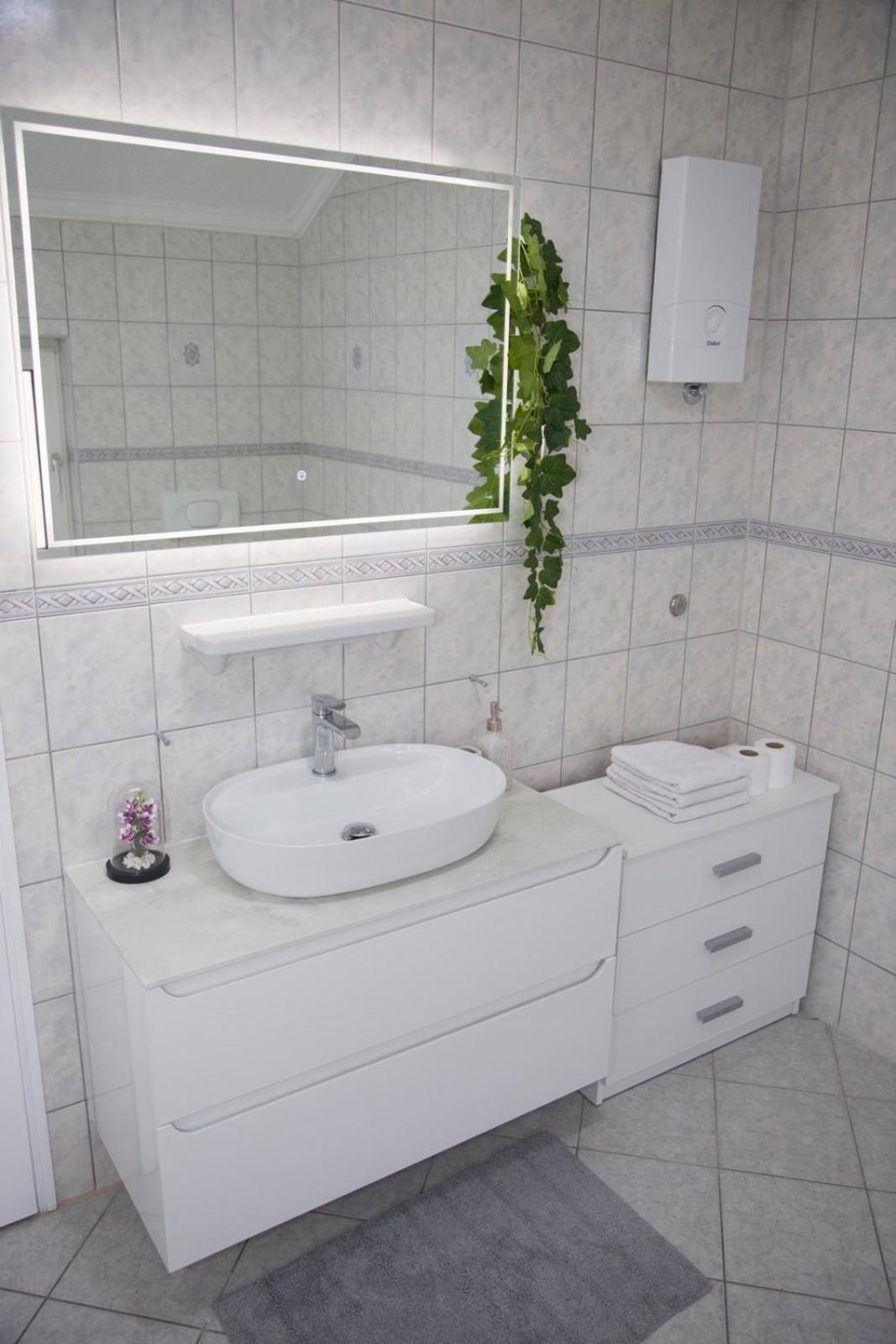 Apartman Puente Viejo โมสตาร์ ภายนอก รูปภาพ